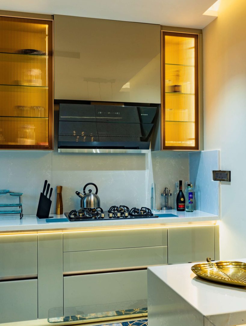 jpeg-optimizer_Acrylic (1)